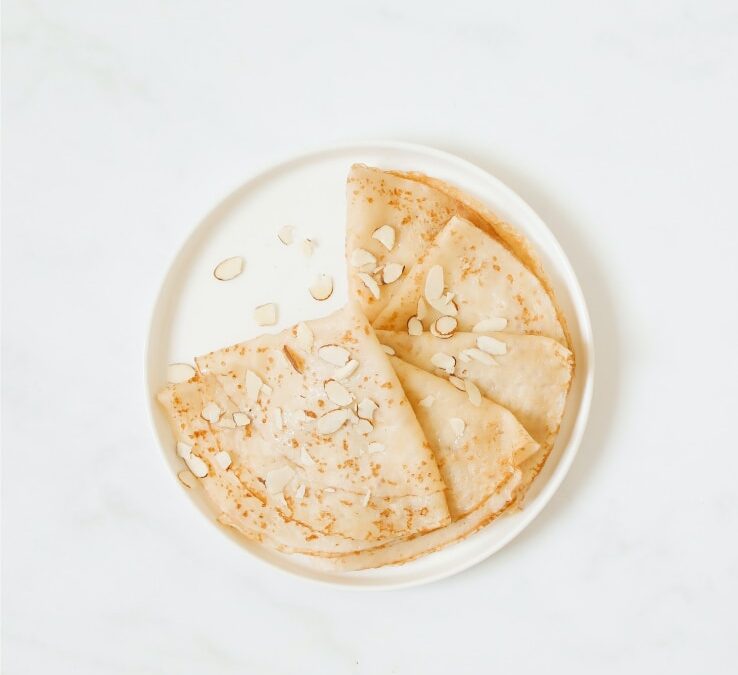 Almond crepe made from rice flour